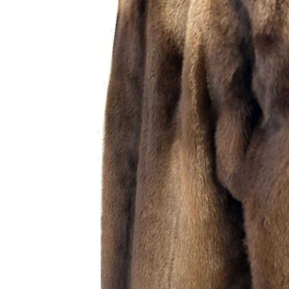 heavy coat with fox tuxedo & free matching hat 695 , now only 1295, size large - Picture 5 of 5